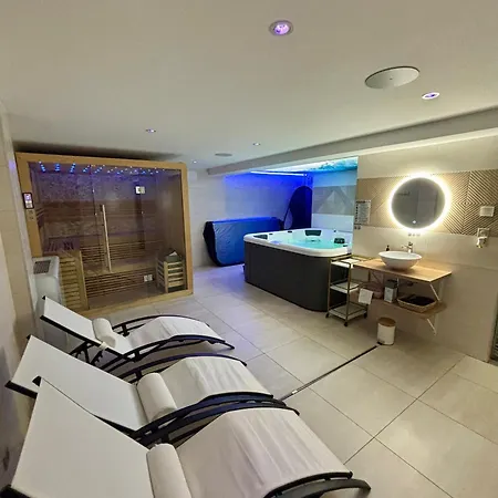 Privee 230m2, Piscine-spa- Salle De Jeux 35min Train Strasbourg * Dettwiller
