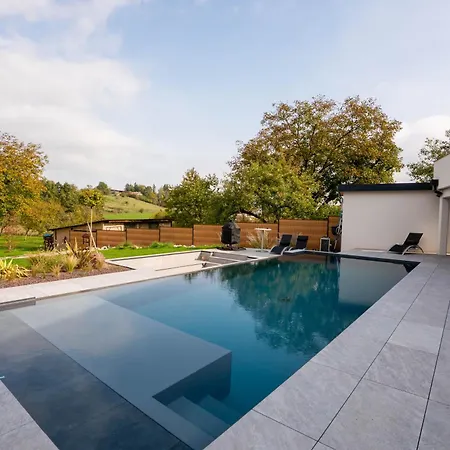 Privee 230m2, Piscine-spa- Salle De Jeux 35min Train Strasbourg Dettwiller